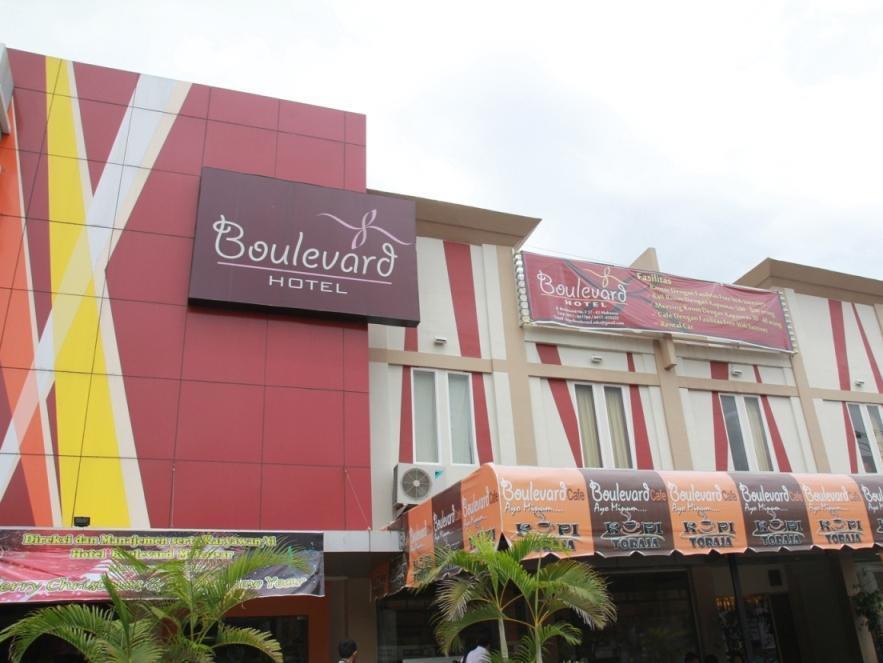 Boulevard Hotel Makassar Kültér fotó